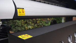 Impresora <span class=keywords><strong>de</strong></span> Inyección <span class=keywords><strong>de</strong></span> Tinta Portátil Audley Out Door S2000 Económica Gx5 Head X5 D5 con Tinta Eco Solvente, <span class=keywords><strong>Plotter</strong></span> <span class=keywords><strong>de</strong></span> Impresión <span class=keywords><strong>de</strong></span> <span class=keywords><strong>Valor</strong></span> con Certificación CE 1.6m/1.9m - Product Image 4