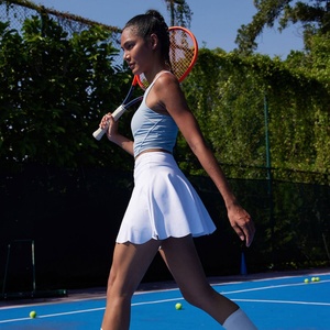 Ensemble de vêtements de tennis en nylon pour femmes sur mesure, jupe de tennis plissée une pièce - Vente en gros de vêtements de fitness et de yoga - Product Image 3