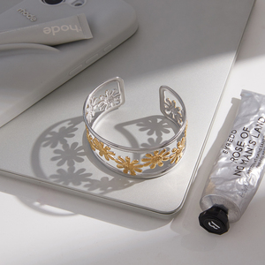 Juego de Joyería Bohemia J&D Daisy Openwork, Brazalete y Anillo Florales Chapados en Oro de 18K, Colección Coordinada para Vacaciones de Verano - Product Image 6