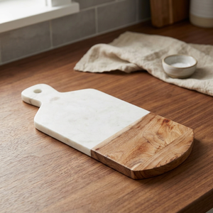 Tabla de cortar rectangular de madera y mármol con asa para cocina - Product Image 1