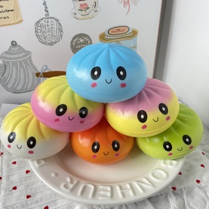 ของเล่นสควิชชีรูปซาลาเปาการ์ตูนหลากสีจาก QQ ชุดลูกบอลนวดเนื้อนุ่มเพื่อคลายความเครียดและสนุกสนานในการเล่น - Product Image 2