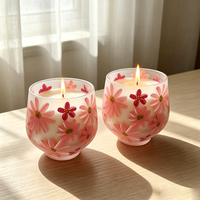 Bougie parfumée en verre peinte à la main avec des fleurs, cire de soja, artisanat unique, aromathérapie, décoration d'intérieur, cadeau personnalisé pour la Saint-Valentin