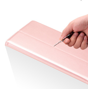 Custodia universale per tablet rotante di alta qualità con adsorbimento di <span class=keywords><strong>dimensioni</strong></span> compatibili per <span class=keywords><strong>ipad</strong></span> - Product Image 3