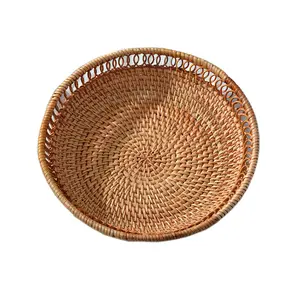 Hot Sale Autumn Rattan Woven Desktop End Table Bread Round Fruit Dessert Modern Characteristic Storage Basket Rattan Wall Decor