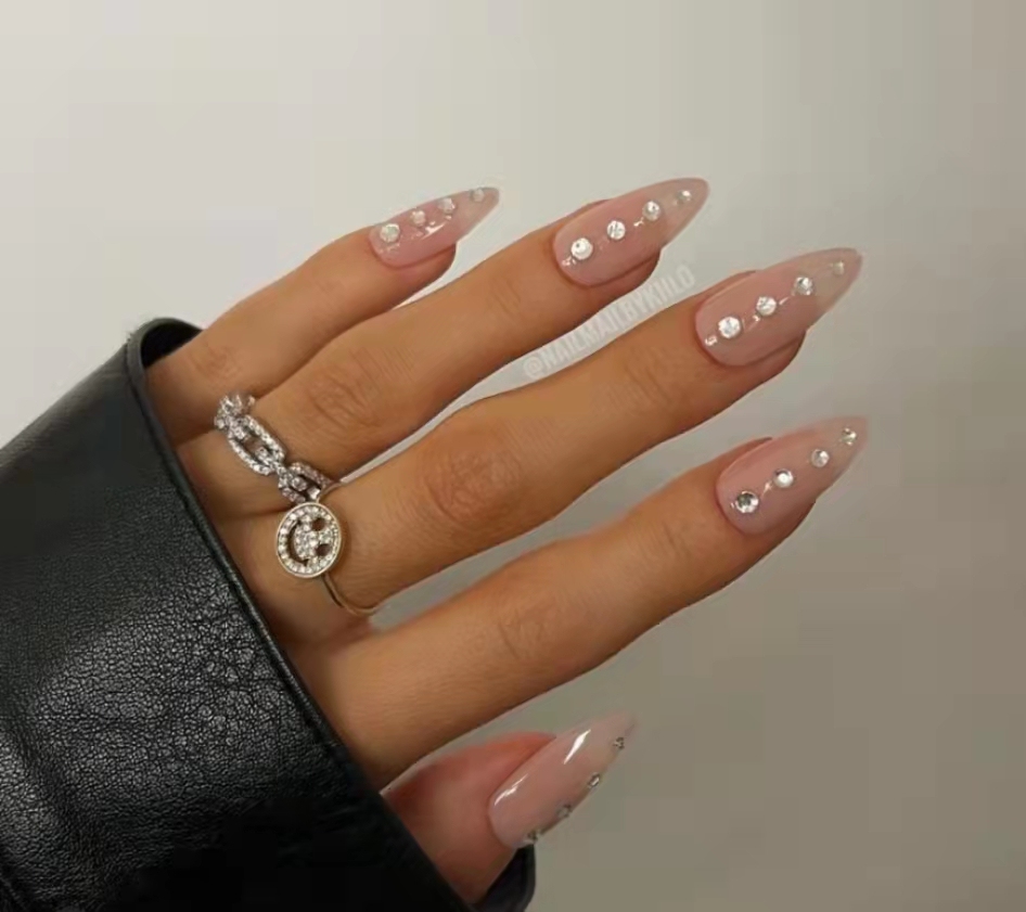 French Press On Nails с Oval Shapes, Artificial Fingernail, French Design, Instagram Factory, custom Nail Design для Party и для свиданий