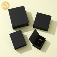 Boîte à bijoux magnétique de luxe en forme de livre IN PACK, personnalisable avec logo en relief, pour cadeaux et vente au détail