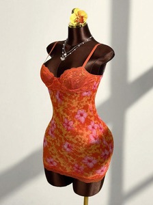 Tendenza Estate 2026: <span class=keywords><strong>Abiti</strong></span> Sexy da Donna, Mini <span class=keywords><strong>Abiti</strong></span> Senza Spalline con Inserti <span class=keywords><strong>in</strong></span> Pizzo e Stampa, Vestito Aderente Mini - Product Image 2