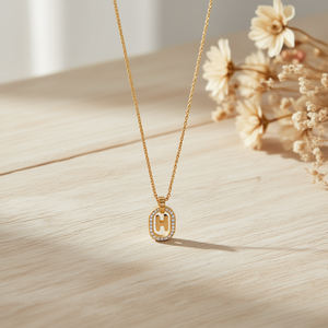 Collana con Ciondolo a Forma di Lettera H con Diamante 10x15Cm, Catena per Collo, Gioielli alla Moda in Acciaio Oro e Argento - Product Image 3