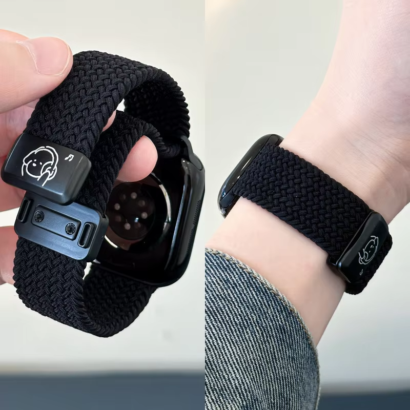 Magnete nero con cucciolo musicale in stile cartone animato