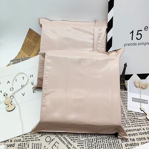 Grand courrier en plastique rose personnalisé PE Sacs postaux Poche 1000 Pcs Pas Cher Personnalisé Imprimé Empreinte de Patte Flyers Chaussures Chaussettes Carton - Product Image 4