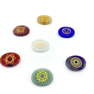 Piedra Natural 7 Chakra Set tallado Yoga Chakra sánscrito símbolo redondo gema meditación joyería Reiki curación piedra de cristal