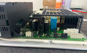 ตัวแปลงไฟฟ้า SINAMICS 3AC 110kW รุ่น 6SL3310-1TE32-1AA3 6SL3310-1TE33-0AA3 ตู้จ่ายไฟแบบโมดูลกำลังสูง - Product Image 3