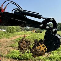 Der Bison Mach XC1100 Kompaktlader mit Doppelhydraulik-Pilotsteuerung: Vertikale Hubfunktion und Schwimmfunktion