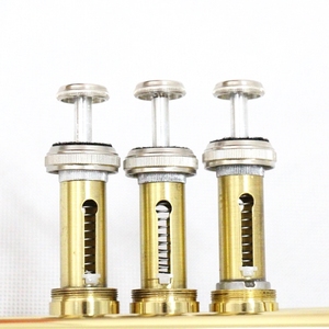 <span class=keywords><strong>Trompette</strong></span> professionnelle OEM <span class=keywords><strong>Tromba</strong></span>, <span class=keywords><strong>trompette</strong></span> en laque dorée, instrument de musique professionnel en laiton laqué or, Bb plat - Product Image 5