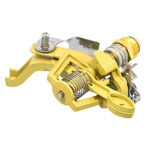 Aspersor de Brazo Oscilante Ajustable de Aleación de Zinc de 1/2" y 3/4" con Estaca para Suelo, Boquilla de Riego Giratoria 360° para Jardín y Césped - Product Image 4