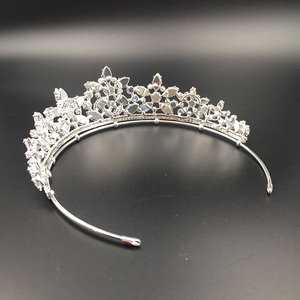 Hermosas <span class=keywords><strong>Coronas</strong></span> y Tiaras <span class=keywords><strong>de</strong></span> Flores para Novia con Circonita Cúbica, Corona <span class=keywords><strong>de</strong></span> Princesa <span class=keywords><strong>de</strong></span> Cobre para Bodas, Joyería al por Mayor BC3354 - Product Image 6