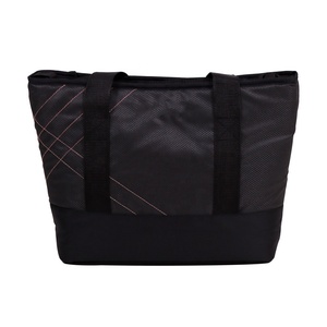 Sac fourre-tout à la mode de grande capacité sac à couches portable pour biberon avec design élégant «maman» ou «dame» - Product Image 1