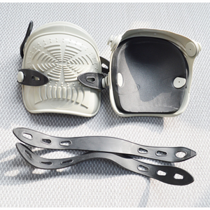 Genouillères réglables en néoprène robuste avec coussin en gel, protection professionnelle pour le travail, le jardinage, le nettoyage, la construction, les sports - Product Image 1