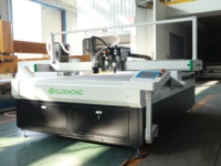 Plotter CNC con Cuchilla Vibratoria para Letras en Fieltro, Gráficos de Vinilo, Rotulación de Vehículos y Adhesivos de Gran Formato