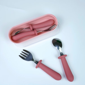 Ensemble de repas d'entraînement pour bébé <span class=keywords><strong>Fourchette</strong></span> et cuillère en acier inoxydable avec poignée en silicone pour les tout-petits - Product Image 3