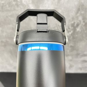 Gobelet isotherme 30oz en acier inoxydable avec paille rabattable, finition bleue sous le revêtement, portable pour sports de plein air - Product Image 4