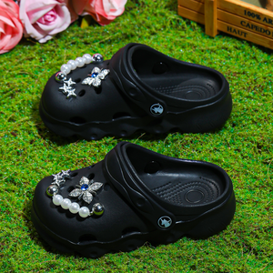 Sandales de plage légères et antidérapantes en EVA pour filles, pour l'été et le quotidien, sabots avec breloques florales, caractéristiques antidérapantes - Product Image 2