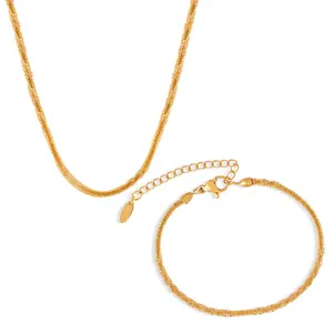 Populaire chaîne torsadée collier 18k plaqué or en acier inoxydable chaîne scintillante femmes Bracelet ensembles de bijoux pour femmes tenue quotidienne