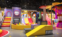 Parc de jeux intérieur pour enfants sur le thème de l'espace, complexe multi-niveaux en acier galvanisé, aire de jeux personnalisée pour astronautes, pour centre commercial et centre familial