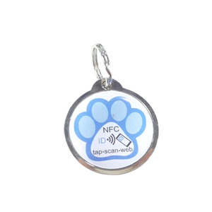 Móc Khóa Mã QR Tùy Chỉnh In URL Thẻ ID Thú Cưng <span class=keywords><strong>RFID</strong></span> Epoxy NFC Lập Trình Được Vớ<span class=keywords><strong>i</strong></span> Khung Kim Loạ<span class=keywords><strong>i</strong></span> - Product Image 1