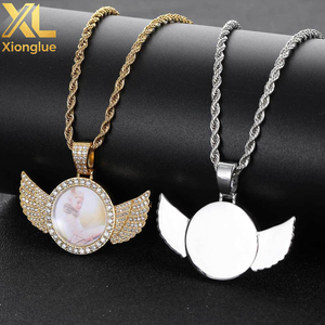 Collar con Proyección de Foto Personalizada, Colgante de Ala con Circonitas Brillantes, Joyería Conmemorativa, Regalo Personalizado - Product Image 5