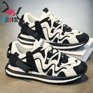 Zapatillas Deportivas Transpirables de Moda para Hombre, Estilo Skate, Casuales, con Suela Antideslizante, Impermeables, con Cordones y Diseño de Goma - Product Image 1
