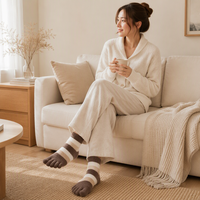 Chaussettes douillettes en microfibre - Chaussettes d'intérieur moelleuses et colorées à rayures pour l'hiver