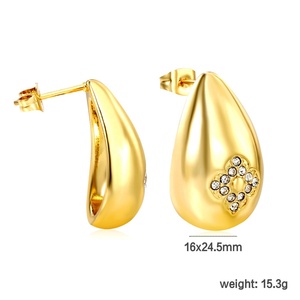 Boucles d'oreilles clous goutte d'eau en acier inoxydable plaqué or 18 carats avec zircone cubique étoile brillante, étanches et élégantes - Product Image 2