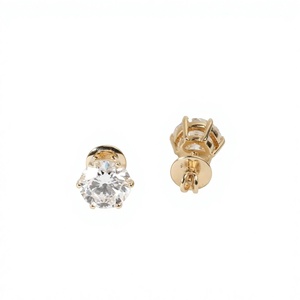 Boucles d'oreilles clous minimalistes tendance en or massif 10K 14K 18K avec diamants de laboratoire ronds certifiés IGI, délicates et raffinées - Product Image 4