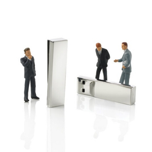 Triển lãm thương mại quà lưu niệm cá nhân logo 8GB 16GB 32GB 64GB Kim Loại giấy Clip CLE <span class=keywords><strong>USB</strong></span> <span class=keywords><strong>Flash</strong></span> Disk trên Key <span class=keywords><strong>Memory</strong></span> Stick Pen Drive - Product Image 3