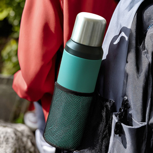 Everich 750ml a prova di perdite di Design a doppia parete isolato sport bottiglia d'acqua con pulsante di chiusura aperta a pulsante - Product Image 2