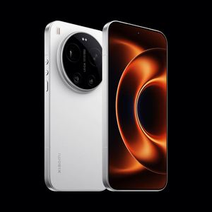 Versión Global Mi 17 Ultra 5G Smartphone 6.9" 120Hz OLED Snapdragon 8 Elite Gen5 200MP 6000mAh IP68 Teléfono Móvil Resistente al Agua - Product Image 6