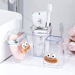 Ensemble de voyage pliable transparent en deux parties : gobelet à brosse à dents et boîte à savon - Product Image 3