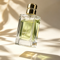 Flacon de parfum rectangulaire en verre transparent de luxe avec bouchon doré, atomiseur de parfum vide, étiquette personnalisée pour l'emballage de parfums cosmétiques