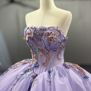 ชุดเดรสงาน Quinceanera ลายดอกไม้สีม่วงไลแลค คอทรงเรือ สำหรับสาววัย 15 ปี รุ่นยอดนิยม 1546 - Product Image 5