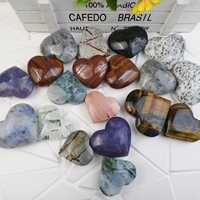 Pierre de méditation sculptée à la main en forme de cœur, en cristal de quartz de haute qualité pour la guérison énergétique – Pièce de collection