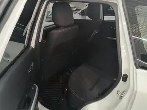 <span class=keywords><strong>Suzuki</strong></span> Vitara <span class=keywords><strong>SUV</strong></span> haut de gamme 2016 2017 <span class=keywords><strong>2018</strong></span>, cuir, caractéristiques de luxe, vente chaude, voiture d'occasion de qualité supérieure, prix abordable - Product Image 3