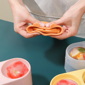 Moule à glace créatif à double boule en silicone de qualité alimentaire pour cocktails et fêtes estivales - Product Image 3