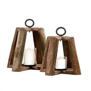 Lanterne en bois naturel faite à la main avec panneaux en verre et impression personnalisable pour la décoration de Noël à la maison, écologique - Product Image 2