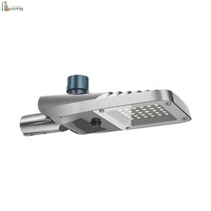 Diseño de sujetadores sin herramientas, luces de calle LED resistentes a altas y bajas temperaturas de la serie <span class=keywords><strong>SELENE</strong></span> IP66 IK08, aluminio fundido a presión - Product Image 3