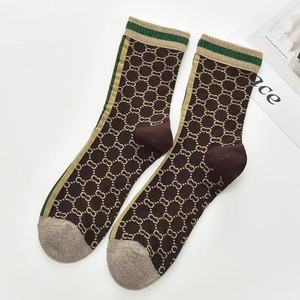 Lente En Zomer Dames Sokken Nieuwe <span class=keywords><strong>Mesh</strong></span> Filigraan Gebreide Stapel Rode Heldere Zijden Letters Ademend Met Body Cuff Logo - Product Image 5