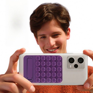 Support de téléphone mains libres en silicone à ventouse, fixation antidérapante pour selfies et vidéos - Product Image 3