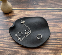 Plateau à bijoux en céramique noir et blanc mat et brillant, personnalisable avec logo, pour bagues, rouges à lèvres, présentoir, ornement