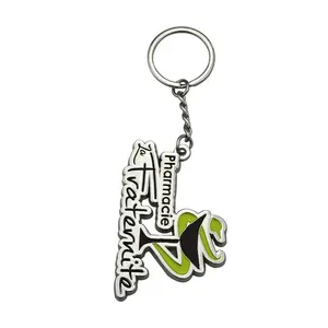 중산 귀여운 애니메이션 열쇠 고리 에나멜 열쇠 고리 금속 디자인 사용자 정의 로고 그림 원피스 애니메이션 키 체인 도매