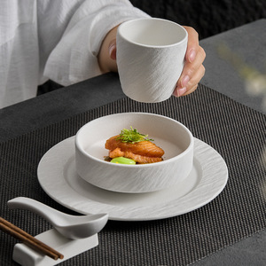 High-End ristorante di lusso moderno set di stoviglie pietra bianca e nera glassa piatti tazze riutilizzabili <span class=keywords><strong>posate</strong></span> di riposo per la vendita - Product Image 2